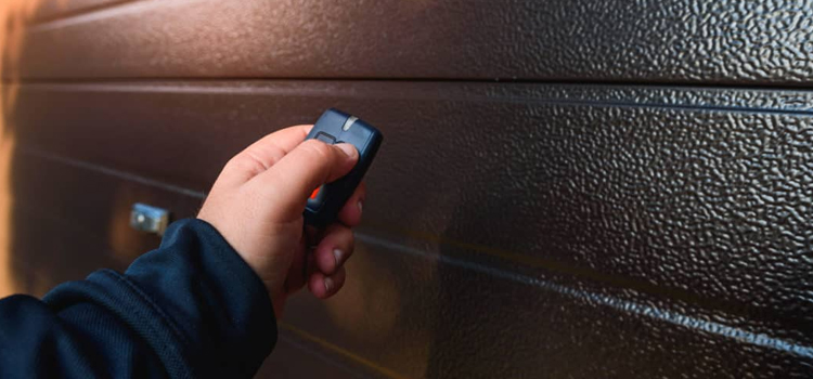 automatic door opener with remote control in Santa Fe Springs